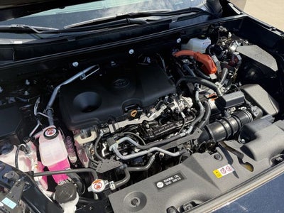 2025 Toyota RAV4 HYBRID LE