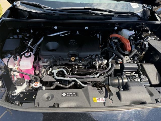 2025 Toyota RAV4 HYBRID LE