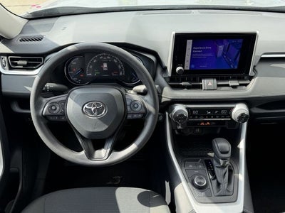 2025 Toyota RAV4 HYBRID LE