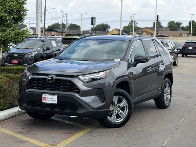 2025 Toyota RAV4 HYBRID LE