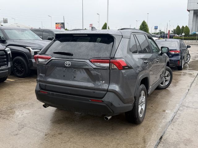 2025 Toyota RAV4 HYBRID LE