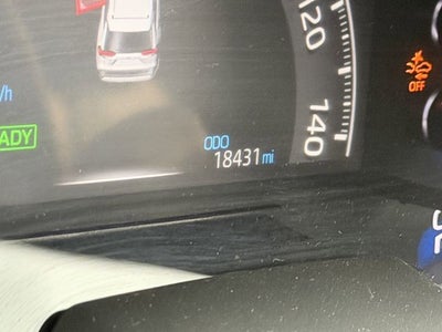 2025 Toyota RAV4 HYBRID LE
