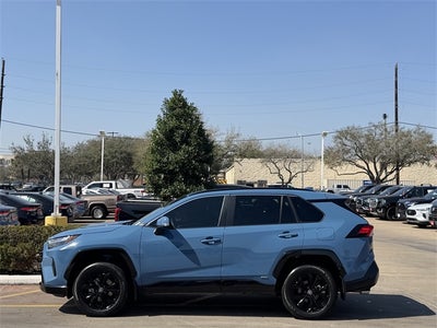 2023 Toyota RAV4 HYBRID SE