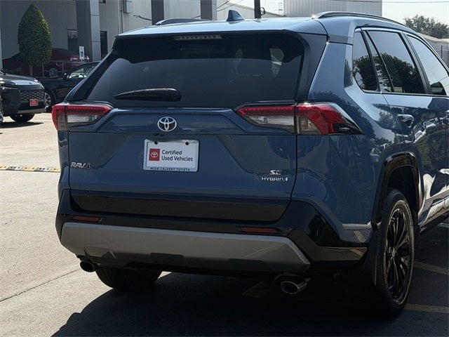 2023 Toyota RAV4 HYBRID SE