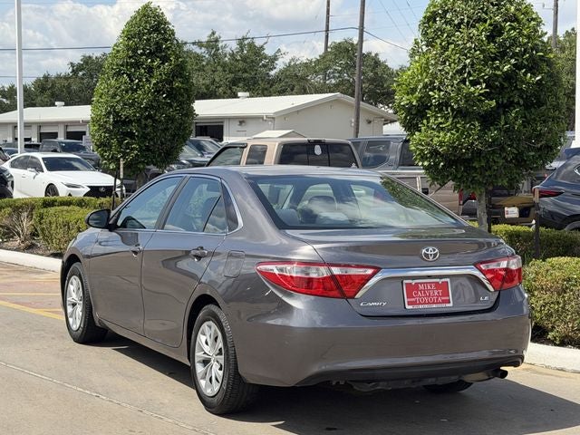 2015 Toyota CAMRY LE
