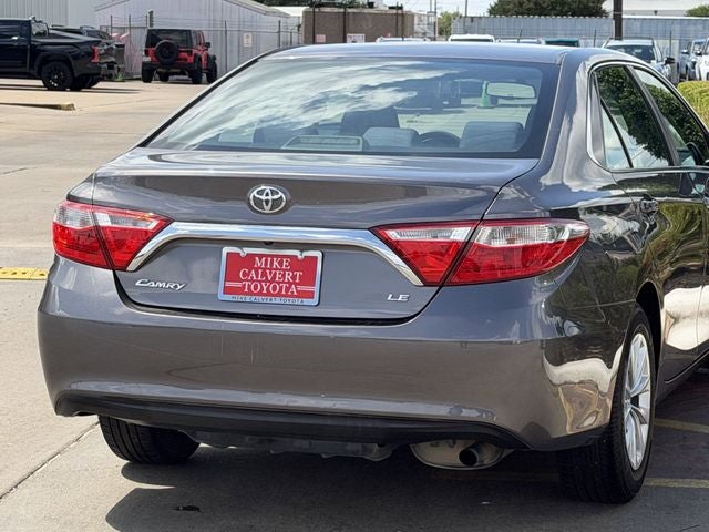 2015 Toyota CAMRY LE