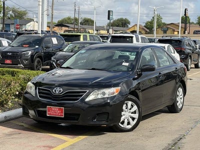 2011 Toyota CAMRY LE