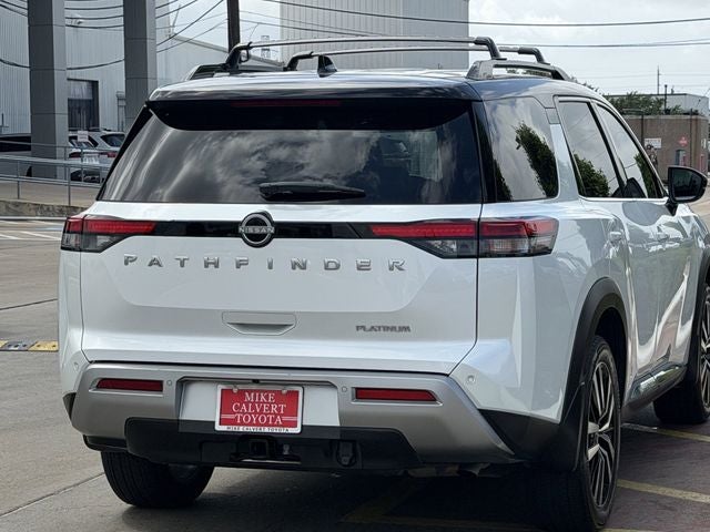 2025 Nissan Pathfinder Platinum