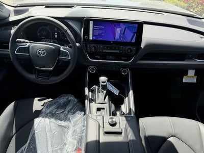 2026 Toyota Grand Highlander Platinum