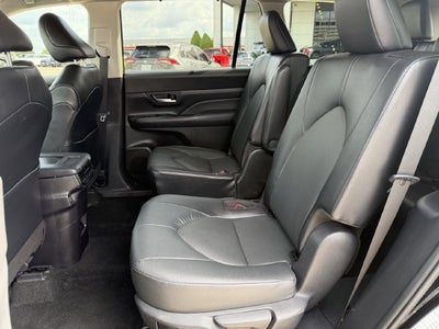 2025 Toyota Grand Highlander XLE