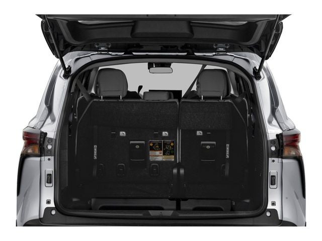 2025 Toyota Sienna LE 8 Passenger