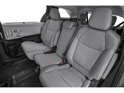 2025 Toyota Sienna LE 8 Passenger
