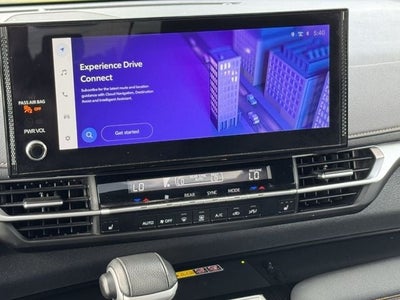 2025 Toyota Sienna Woodland Edition