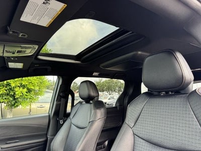2025 Toyota Sienna Woodland Edition