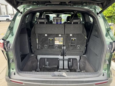 2025 Toyota Sienna Woodland Edition