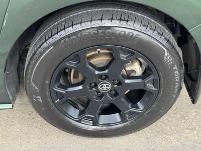 2025 Toyota Sienna Woodland Edition