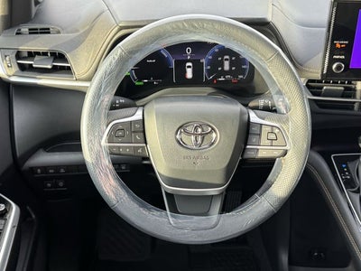 2026 Toyota Sienna Woodland Edition