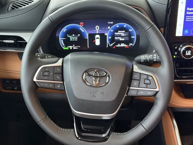 2026 Toyota Highlander Hybrid Hybrid Platinum