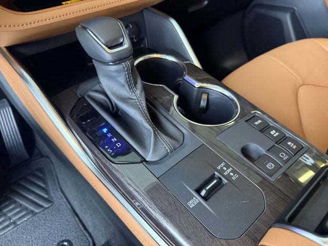 2026 Toyota Highlander Hybrid Hybrid Platinum