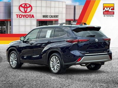 2026 Toyota Highlander Hybrid Platinum