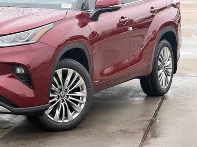 2026 Toyota Highlander Hybrid Hybrid Platinum