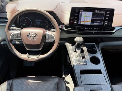 2021 Toyota SIENNA PLATINUM Platinum 7 Passenger