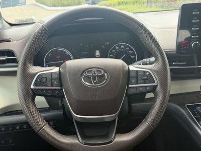 2024 Toyota Sienna Platinum 7 Passenger