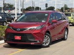 2025 Toyota SIENNA XLE XLE 8 Passenger