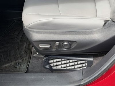 2025 Toyota SIENNA XLE XLE 8 Passenger