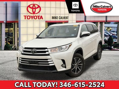2019 Toyota HIGHLANDER XLE