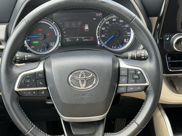 2024 Toyota Highlander Hybrid XLE