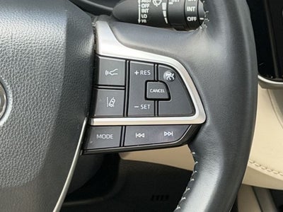 2024 Toyota Highlander Hybrid XLE
