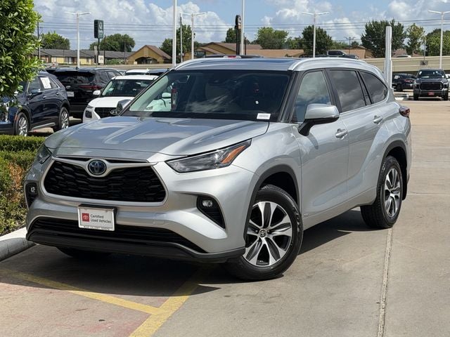 2024 Toyota Highlander Hybrid XLE