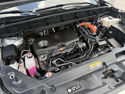 2024 Toyota Highlander Hybrid XLE