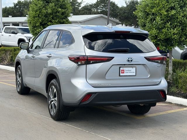 2024 Toyota Highlander Hybrid XLE