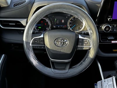 2026 Toyota Highlander Hybrid Hybrid XLE