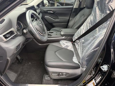 2026 Toyota Highlander Hybrid Hybrid XLE