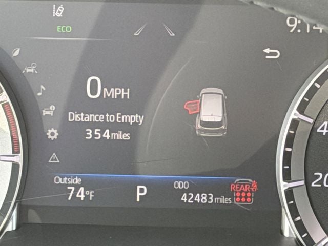 2025 Toyota HIGHLANDER LE