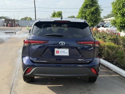 2025 Toyota HIGHLANDER LE