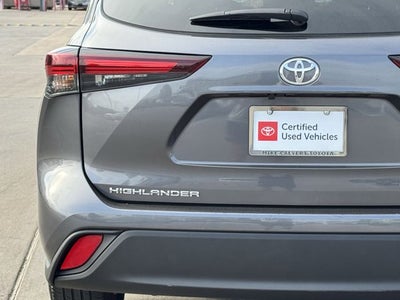 2025 Toyota HIGHLANDER LE