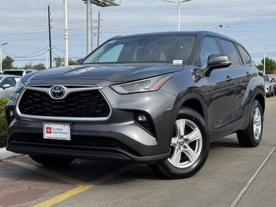 2025 Toyota HIGHLANDER LE