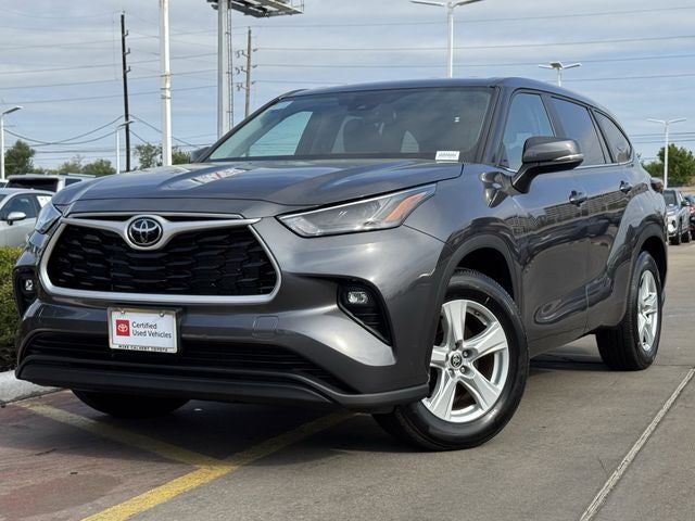 2025 Toyota HIGHLANDER LE