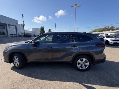 2025 Toyota HIGHLANDER LE