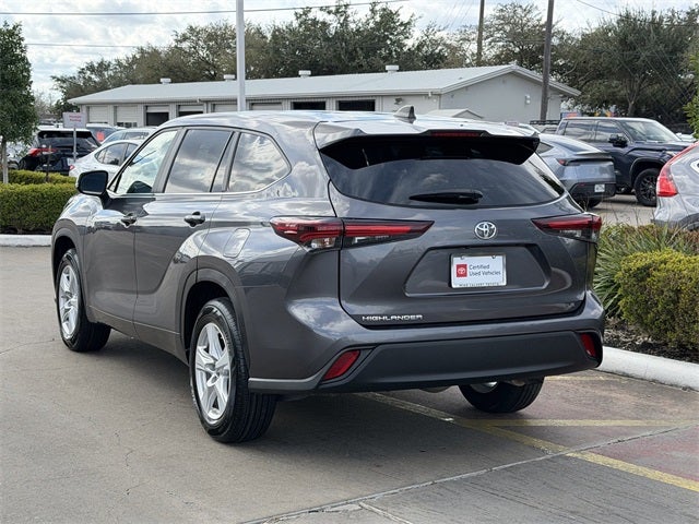 2024 Toyota HIGHLANDER LE