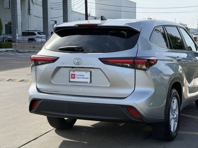 2024 Toyota HIGHLANDER LE