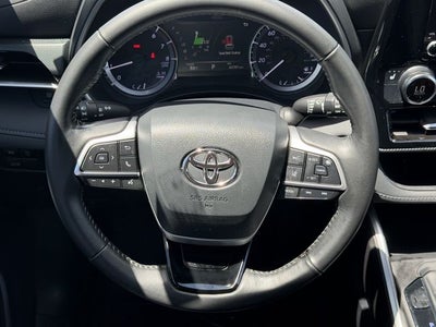 2023 Toyota Highlander XSE