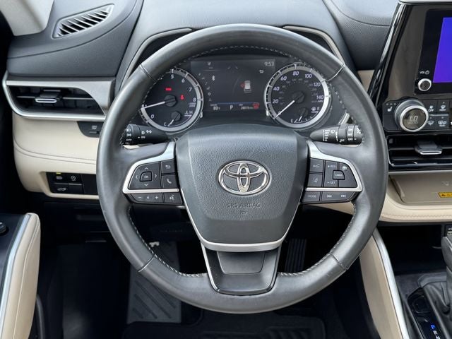 2024 Toyota HIGHLANDER XLE