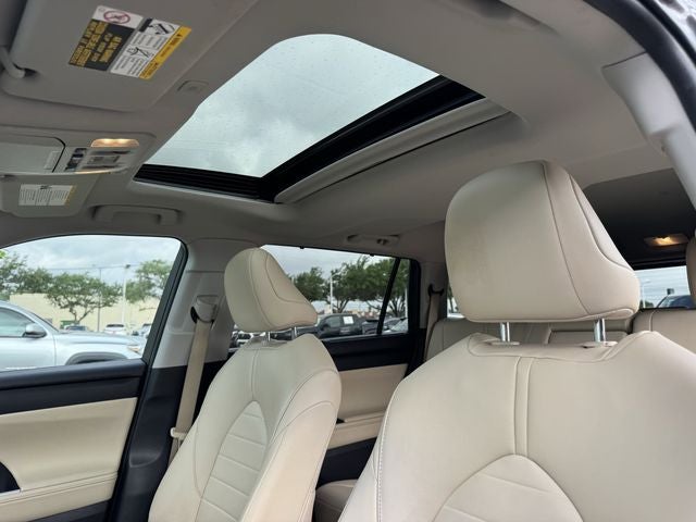 2024 Toyota HIGHLANDER XLE