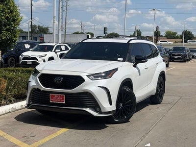 2023 Toyota Highlander XSE