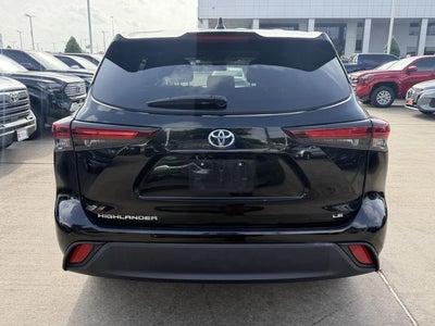 2024 Toyota Highlander LE